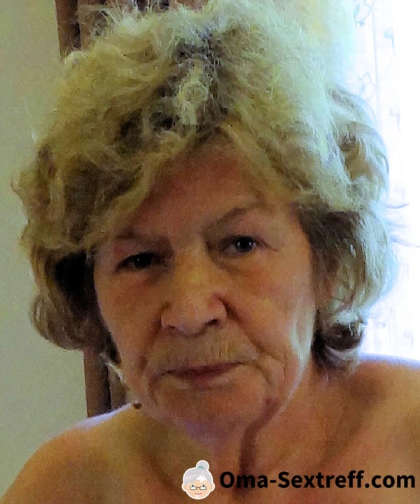 Oma will Sex – Treffen in Köln gesucht